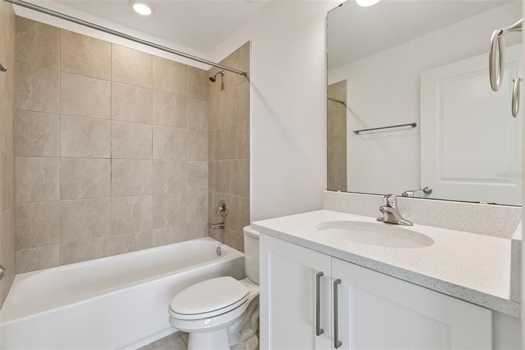 For Sale: $525,000 (3 beds, 3 baths, 2016 Square Feet)