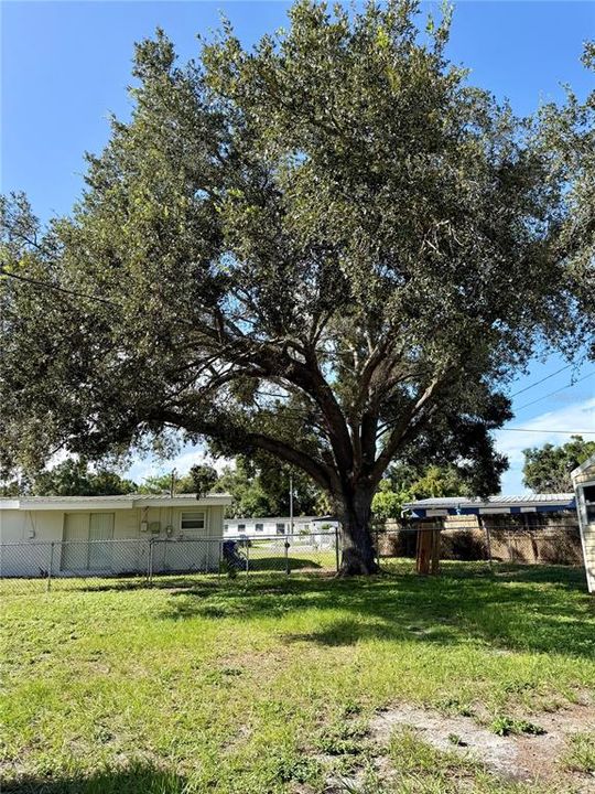 En Venta: $299,000 (2 camas, 1 baños, 888 Pies cuadrados)