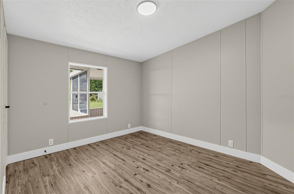 For Sale: $329,900 (3 beds, 2 baths, 1620 Square Feet)
