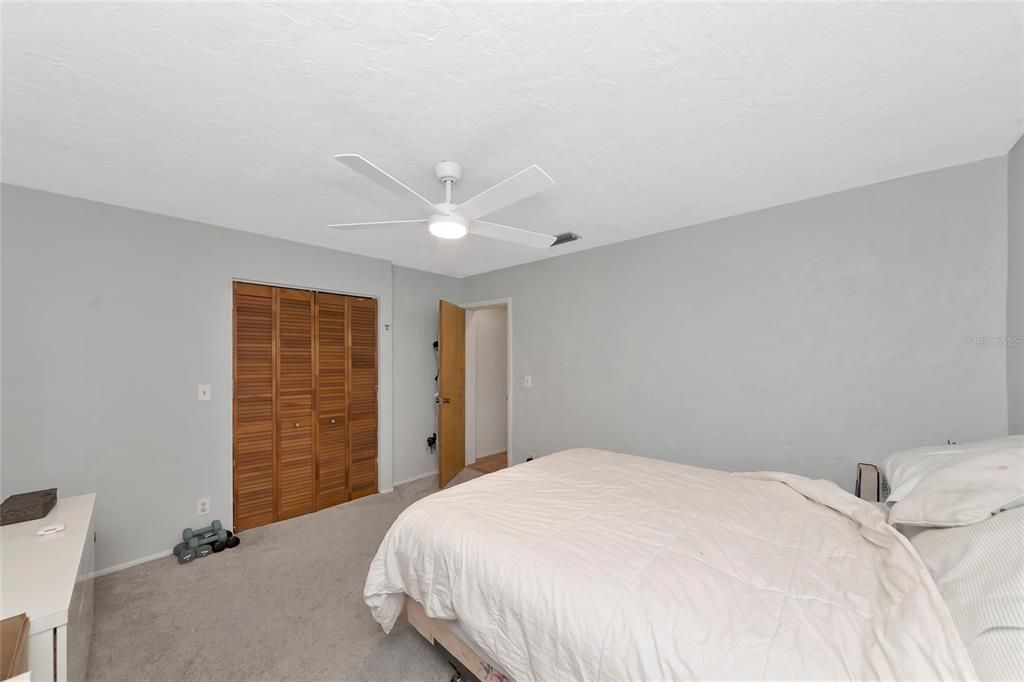 For Sale: $549,000 (3 beds, 2 baths, 1857 Square Feet)