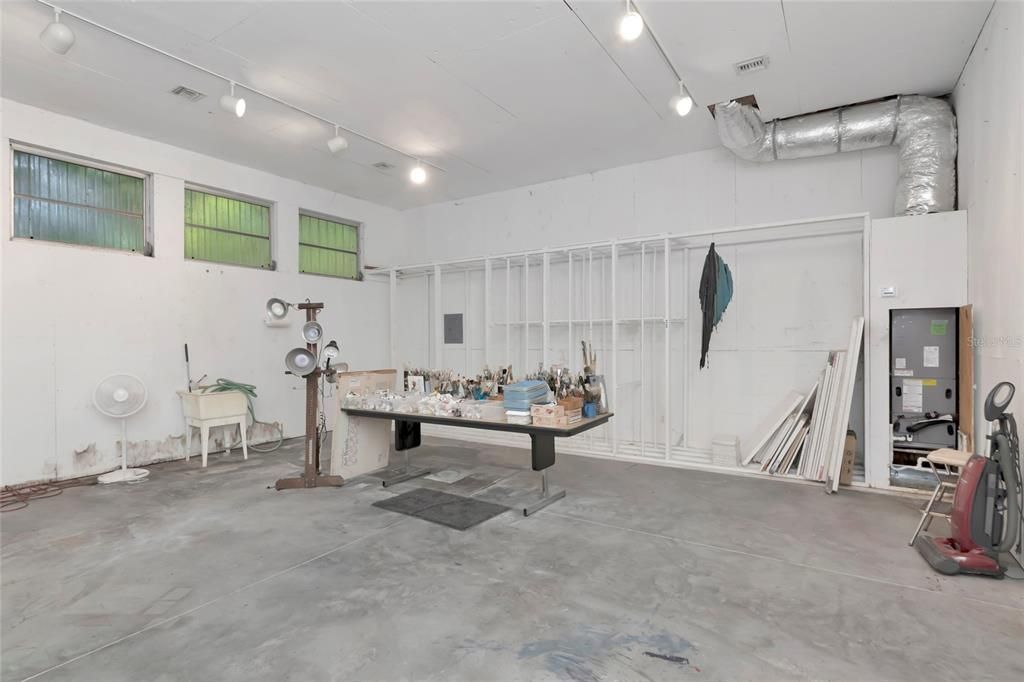 For Sale: $549,000 (3 beds, 2 baths, 1857 Square Feet)