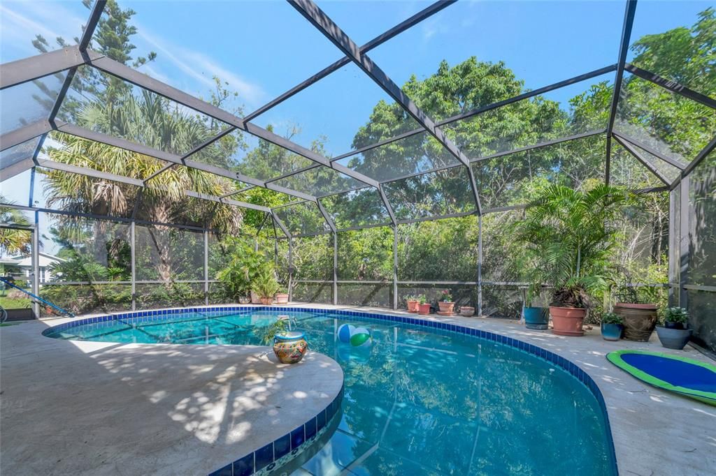 For Sale: $549,000 (3 beds, 2 baths, 1857 Square Feet)