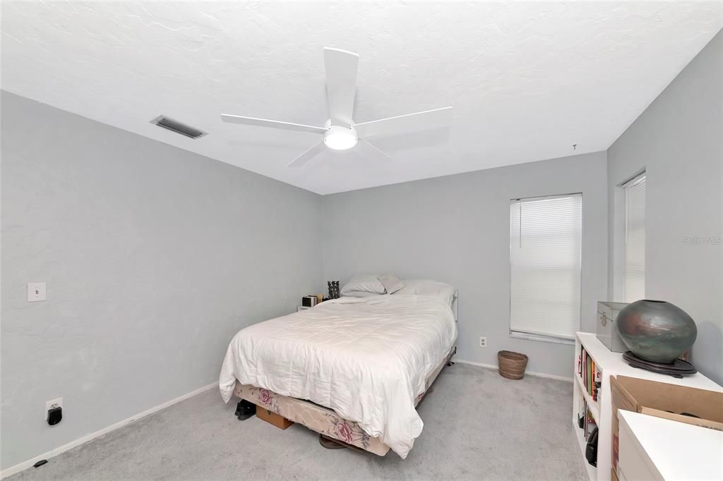 For Sale: $549,000 (3 beds, 2 baths, 1857 Square Feet)