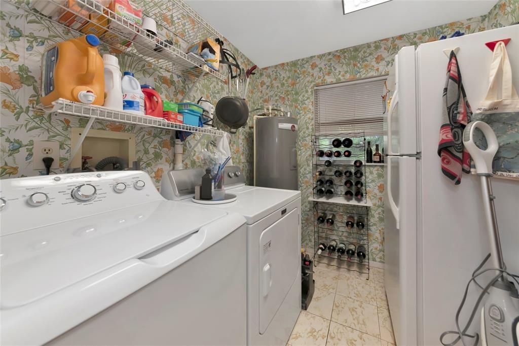 For Sale: $549,000 (3 beds, 2 baths, 1857 Square Feet)
