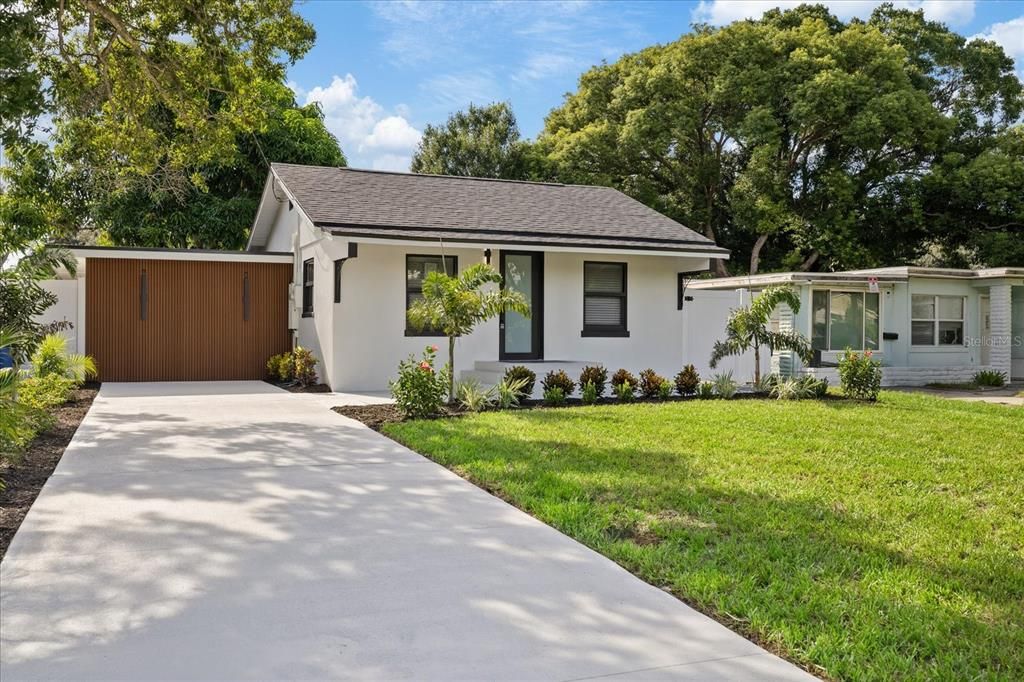 For Sale: $339,900 (3 beds, 2 baths, 1024 Square Feet)