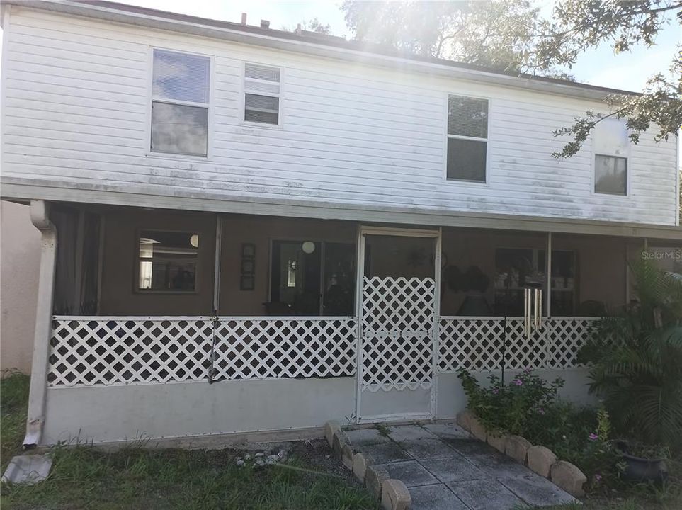 For Sale: $325,700 (4 beds, 2 baths, 2368 Square Feet)