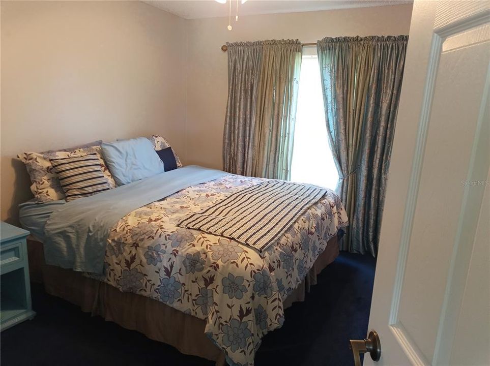 For Sale: $325,700 (4 beds, 2 baths, 2368 Square Feet)