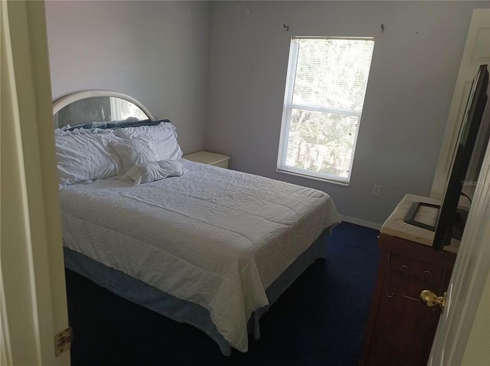 For Sale: $325,700 (4 beds, 2 baths, 2368 Square Feet)