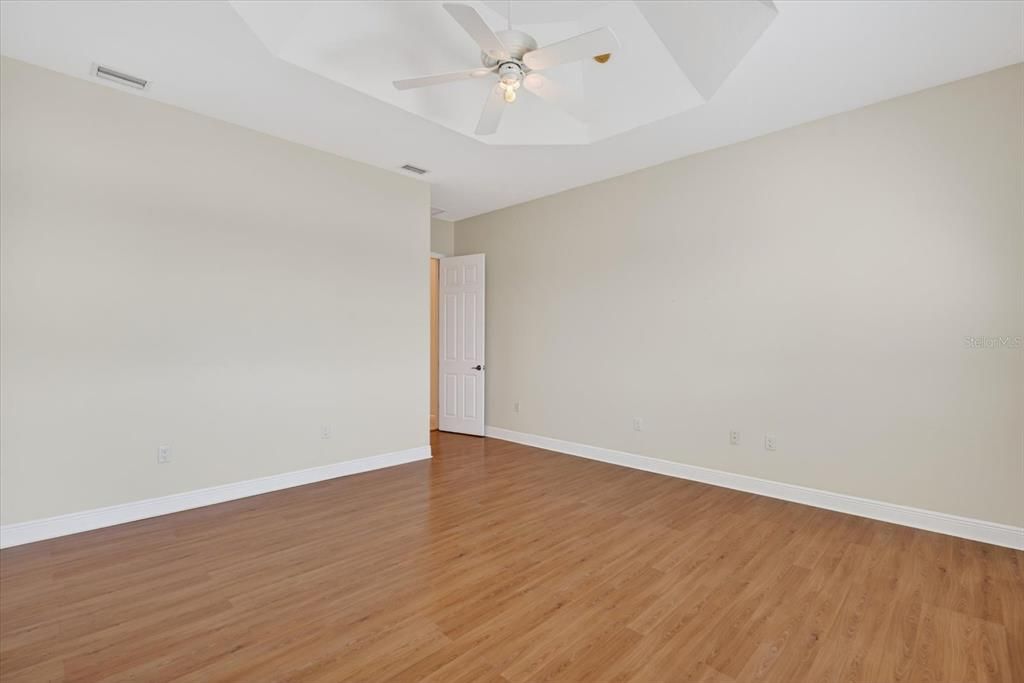 For Rent: $6,000 (6 beds, 3 baths, 4429 Square Feet)