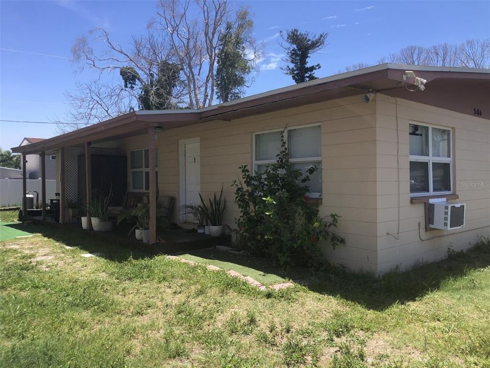 Recently Sold: $390,000 (2 beds, 2 baths, 1352 Square Feet)