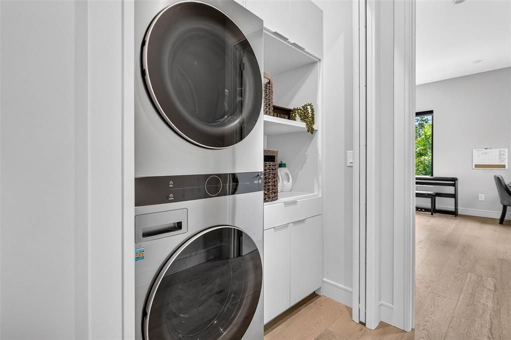 待售: $2,975,000 (4 贝兹, 5 浴室, 4655 平方英尺)