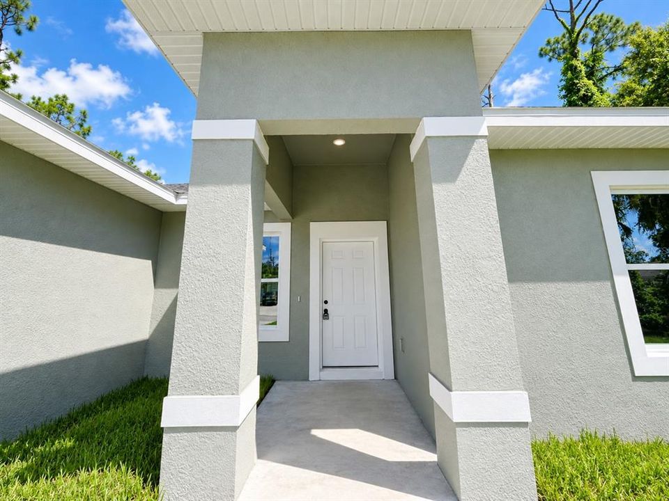 En Venta: $330,000 (4 camas, 3 baños, 1893 Pies cuadrados)