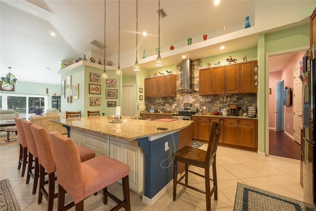 На продажу: $999,999 (4 спален, 3 ванн, 3278 Квадратных фут)