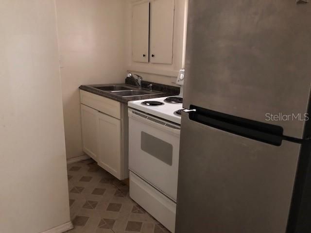 For Sale: $299,999 (0 beds, 0 baths, 1204 Square Feet)