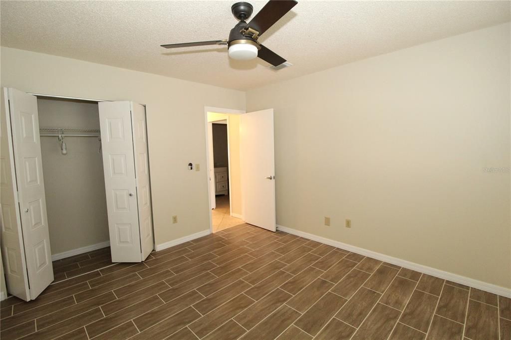For Rent: $1,600 (2 beds, 2 baths, 984 Square Feet)