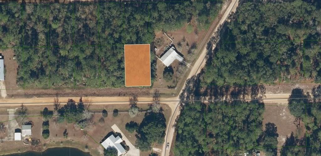 En Venta: $7,000 (0.22 acres)