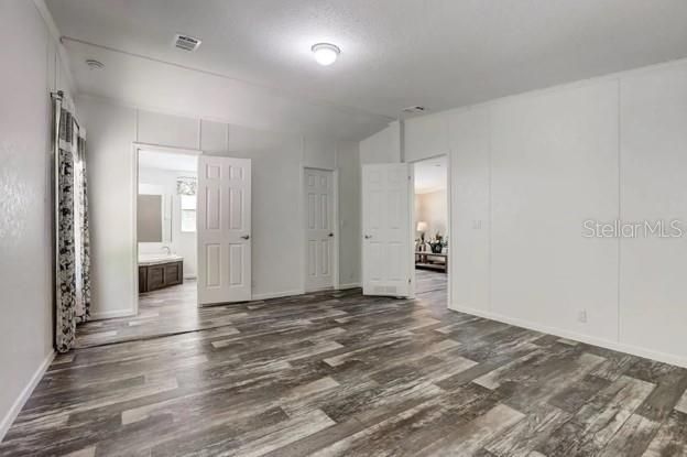 En Venta: $294,900 (3 camas, 2 baños, 1456 Pies cuadrados)