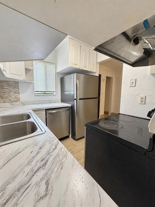 В аренду: $1,525 (2 спален, 1 ванн, 1158 Квадратных фут)