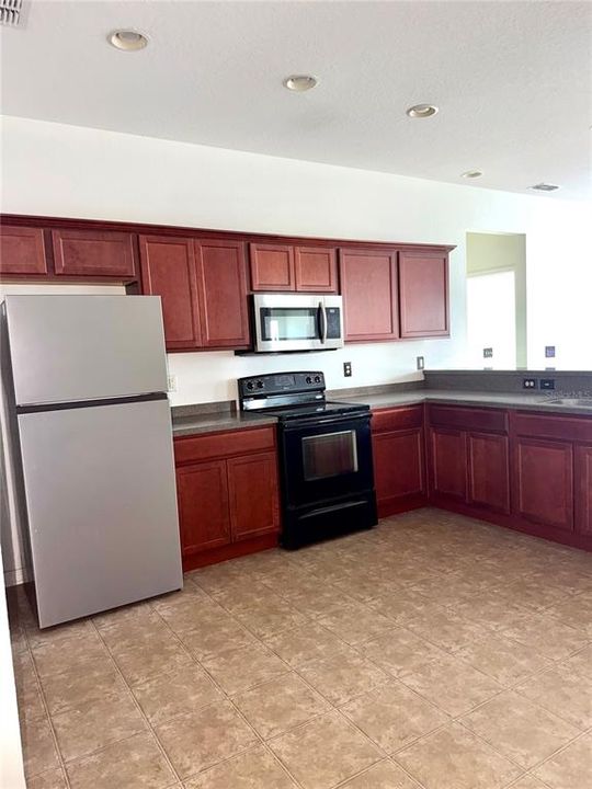 En Venta: $310,000 (3 camas, 2 baños, 1683 Pies cuadrados)