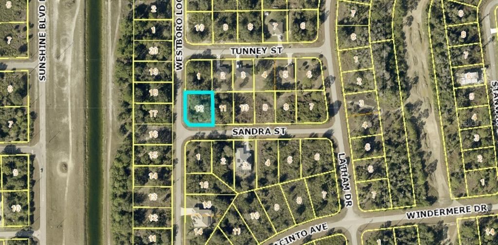 На продажу: $24,000 (0.30 acres)