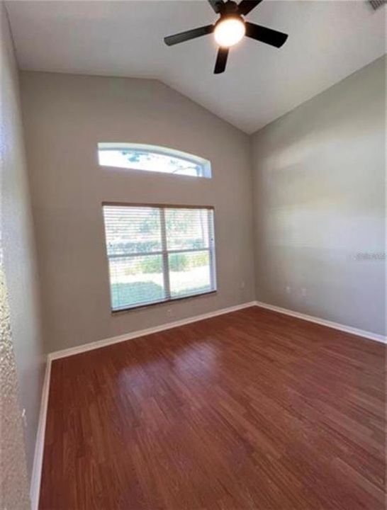 В аренду: $2,625 (3 спален, 2 ванн, 1758 Квадратных фут)