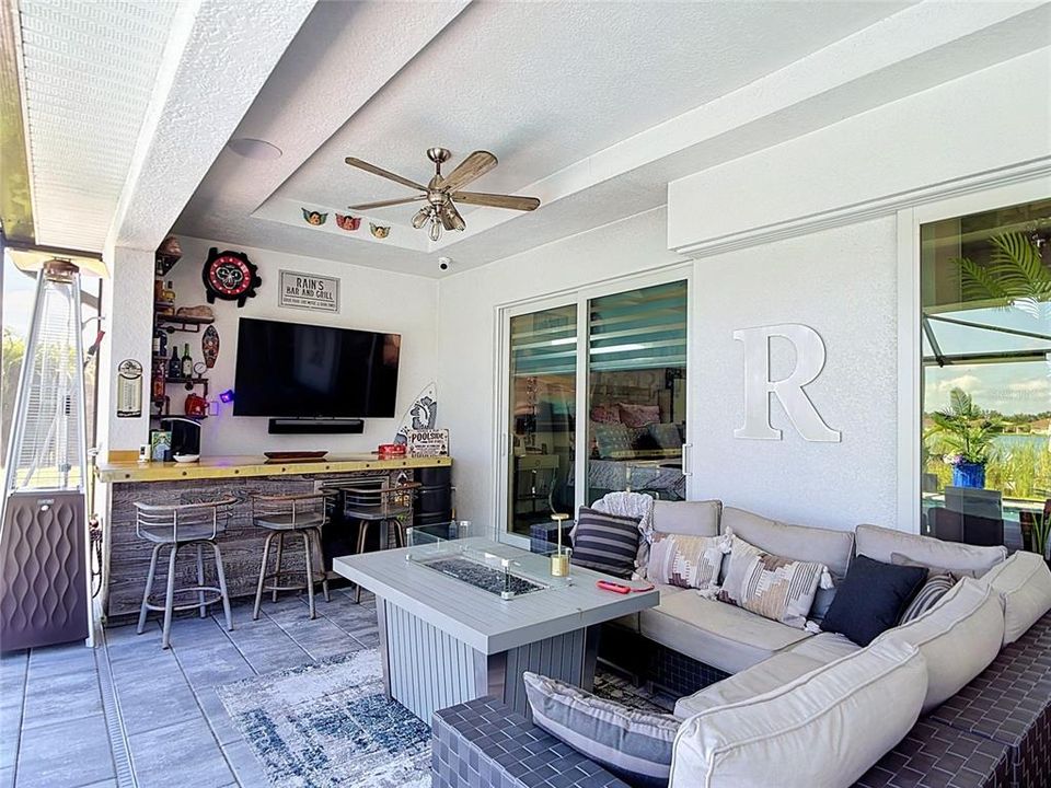For Sale: $1,900,000 (3 beds, 3 baths, 2882 Square Feet)