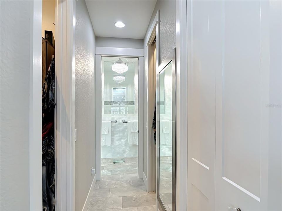 For Sale: $1,900,000 (3 beds, 3 baths, 2882 Square Feet)