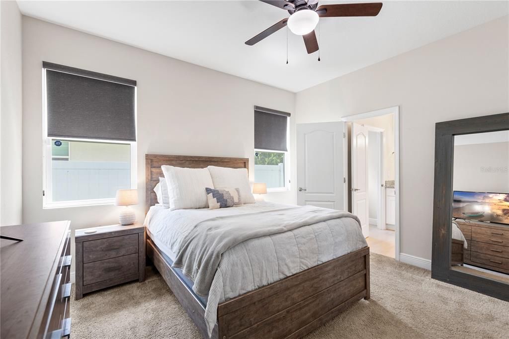 For Sale: $449,900 (3 beds, 2 baths, 1493 Square Feet)