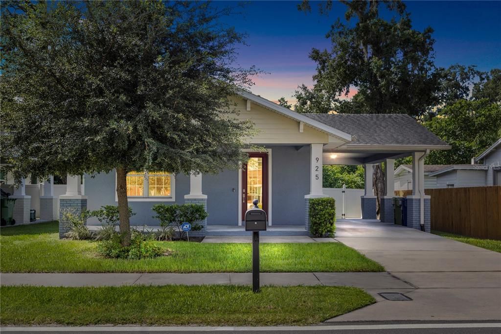For Sale: $449,900 (3 beds, 2 baths, 1493 Square Feet)