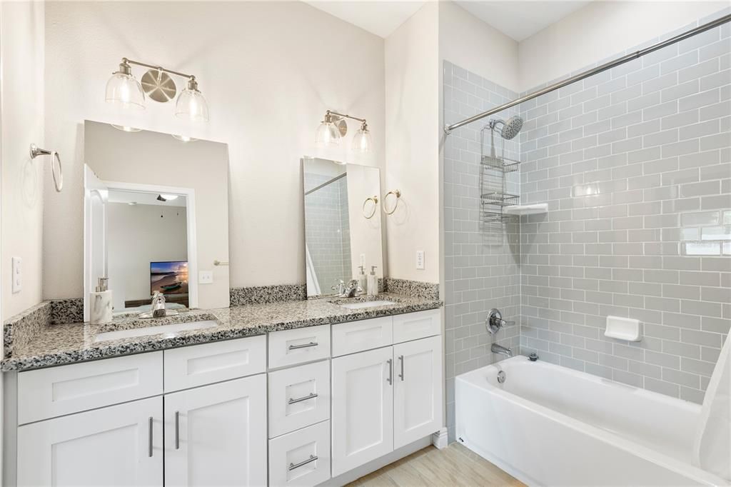 For Sale: $449,900 (3 beds, 2 baths, 1493 Square Feet)