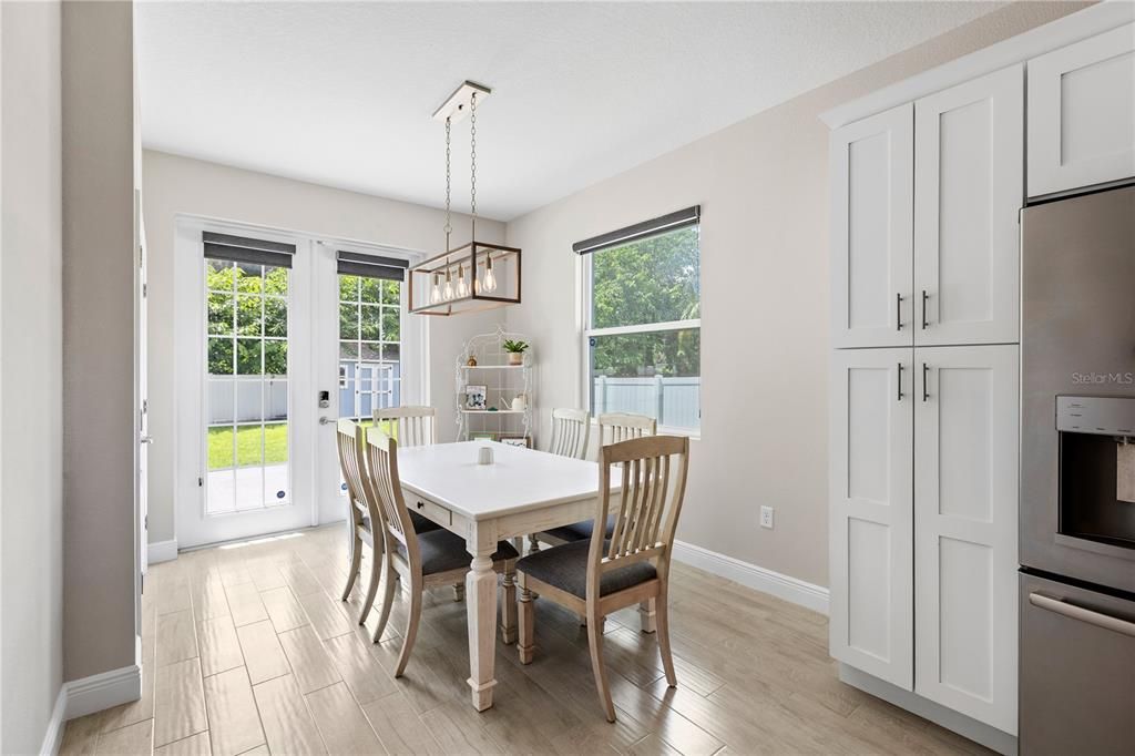 For Sale: $449,900 (3 beds, 2 baths, 1493 Square Feet)