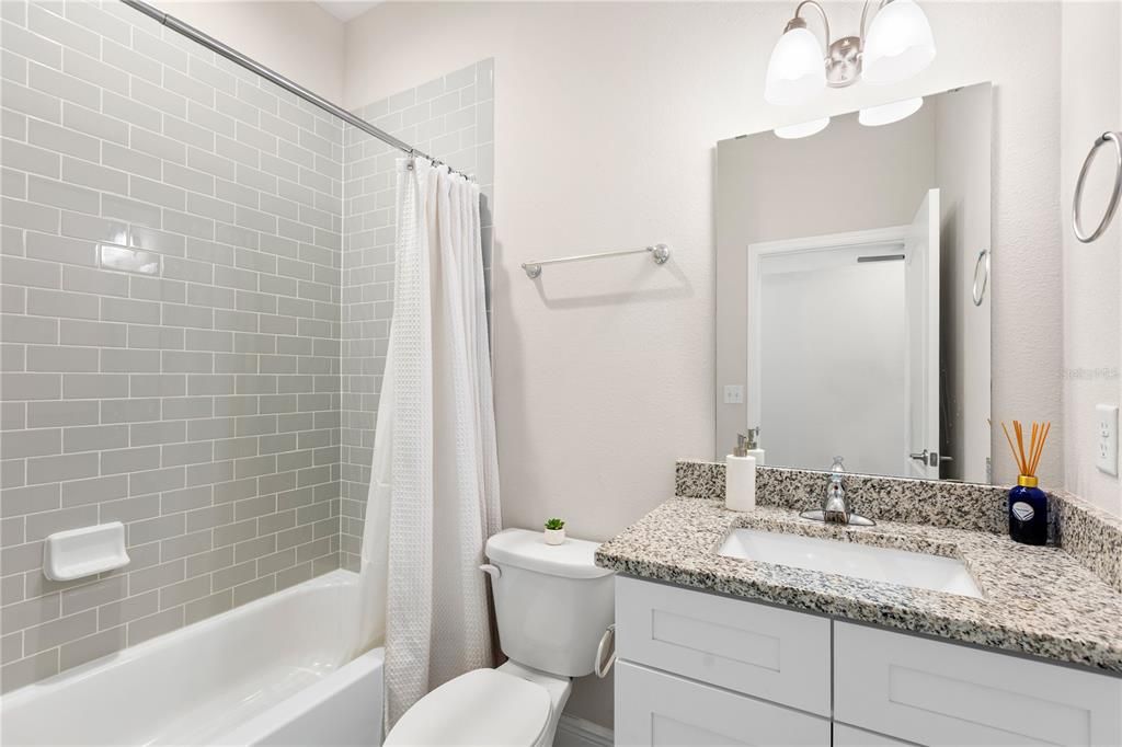 For Sale: $449,900 (3 beds, 2 baths, 1493 Square Feet)