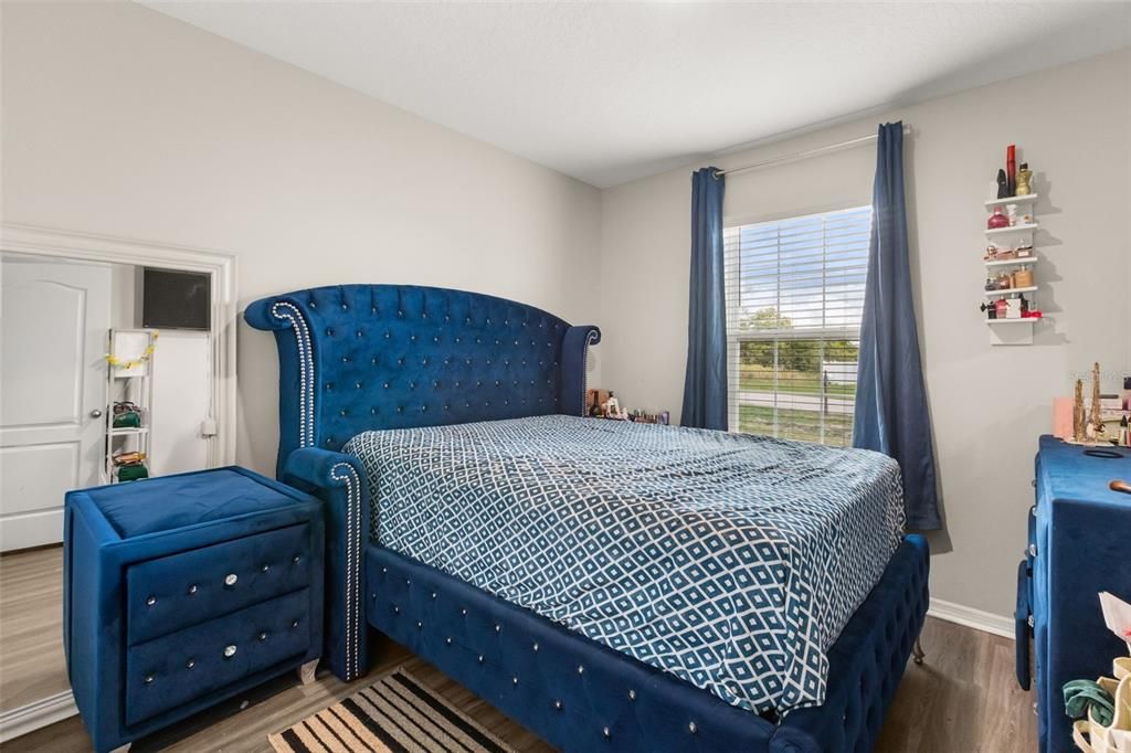 En Renta: $2,500 (4 camas, 2 baños, 1874 Pies cuadrados)