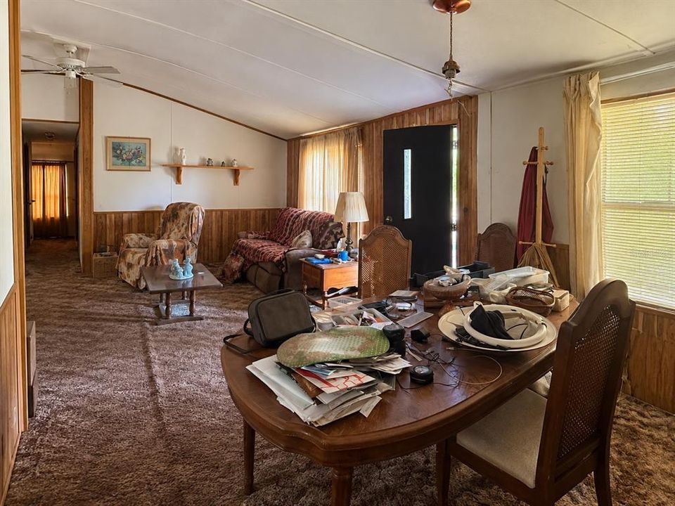 На продажу: $95,000 (3 спален, 2 ванн, 1152 Квадратных фут)