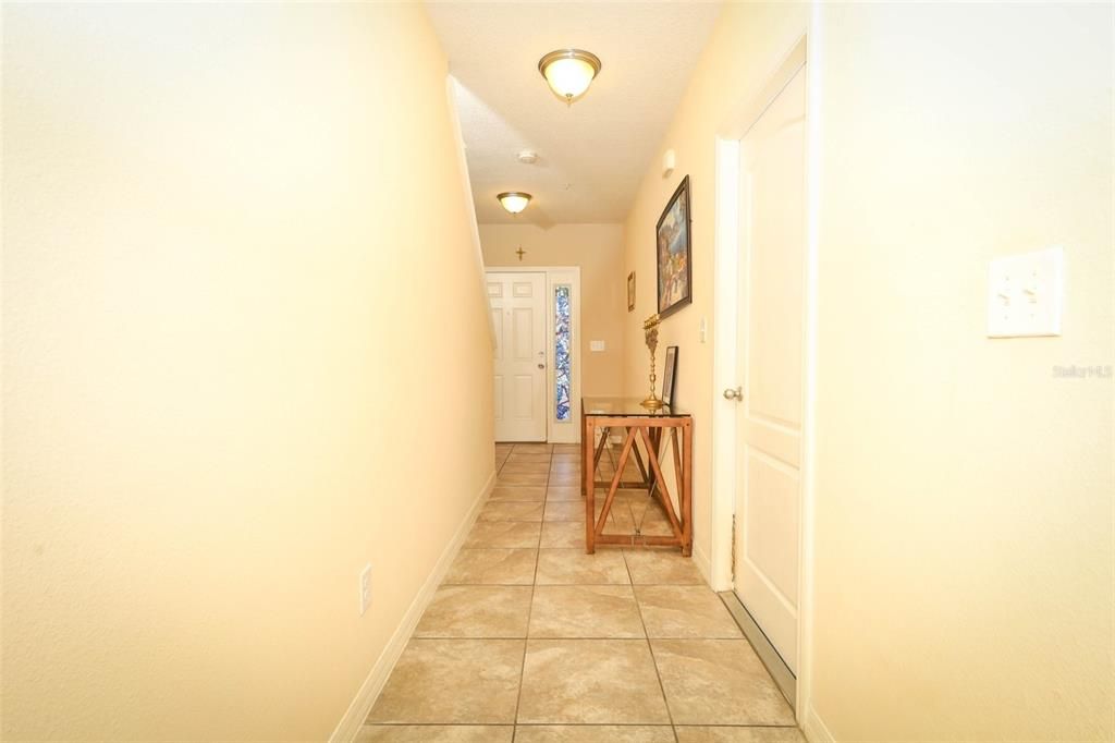 En Venta: $308,700 (3 camas, 2 baños, 1369 Pies cuadrados)