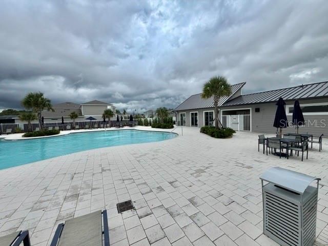 В аренду: $2,850 (4 спален, 3 ванн, 2099 Квадратных фут)