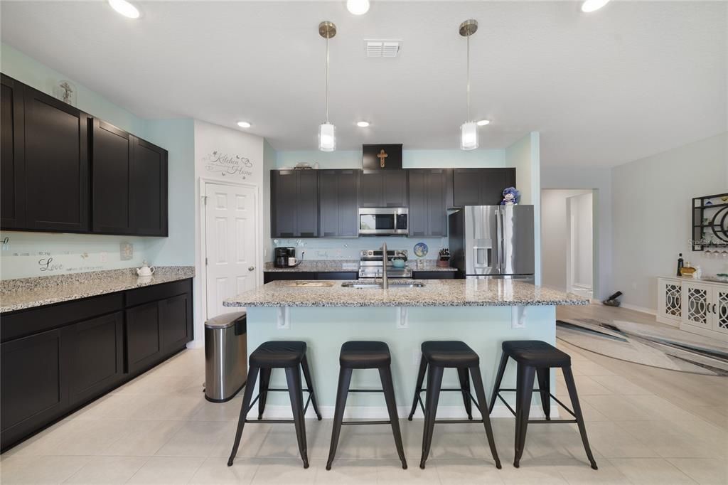 En Venta: $399,500 (3 camas, 2 baños, 1754 Pies cuadrados)