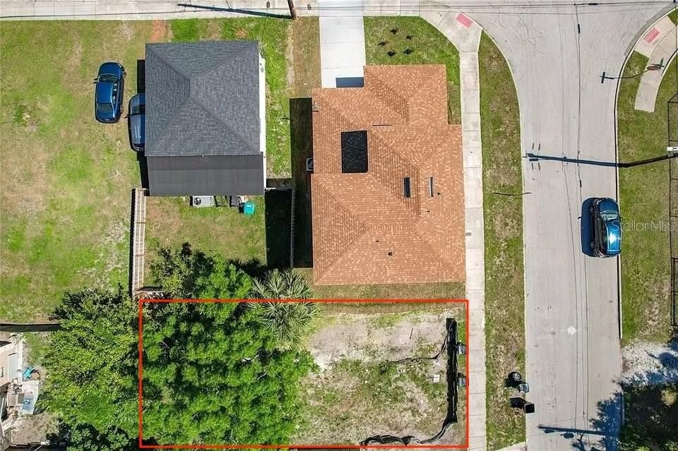 En Venta: $69,000 (0.05 acres)