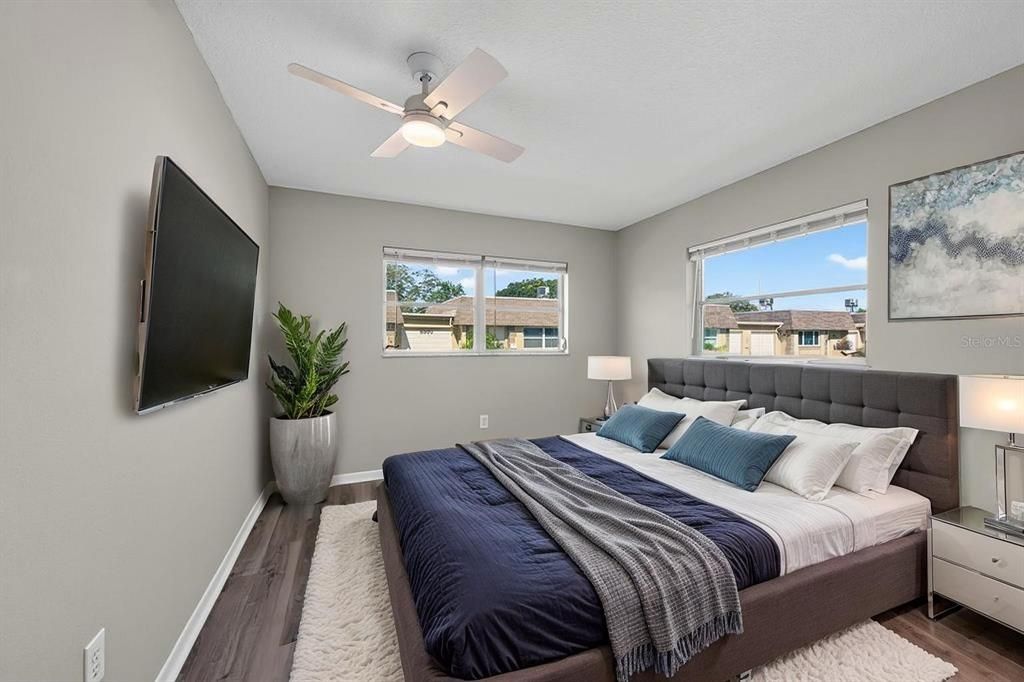 For Sale: $145,000 (2 beds, 2 baths, 1109 Square Feet)