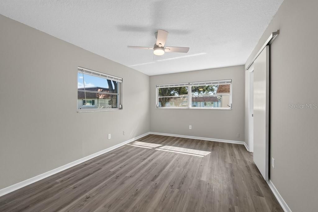For Sale: $145,000 (2 beds, 2 baths, 1109 Square Feet)