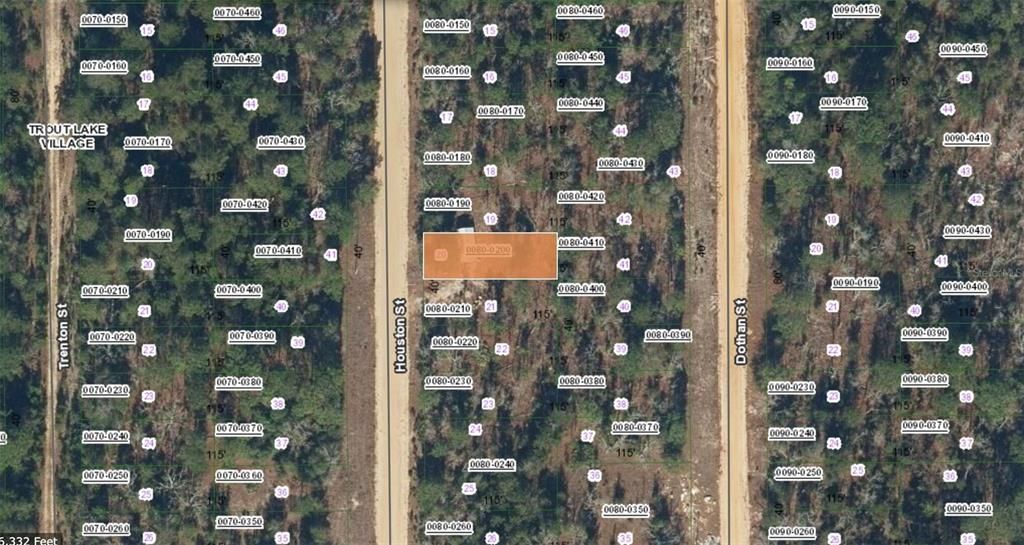 For Sale: $3,900 (0.11 acres)