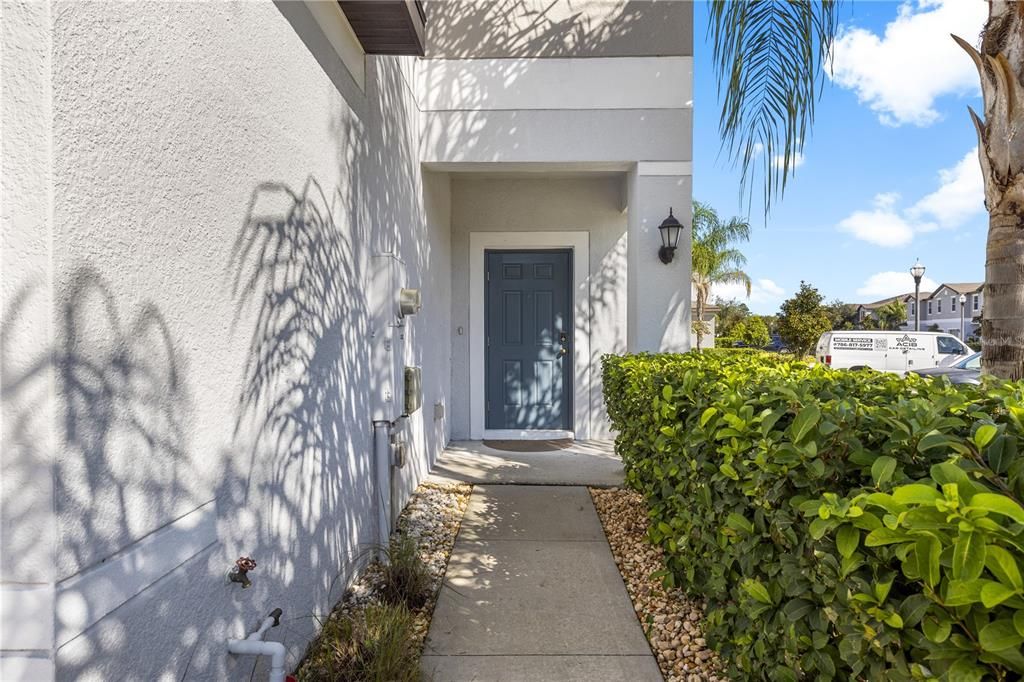 For Sale: $305,000 (2 beds, 2 baths, 1541 Square Feet)