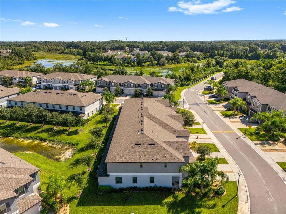 For Sale: $305,000 (2 beds, 2 baths, 1541 Square Feet)