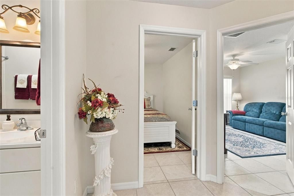 En Venta: $335,000 (3 camas, 2 baños, 1489 Pies cuadrados)