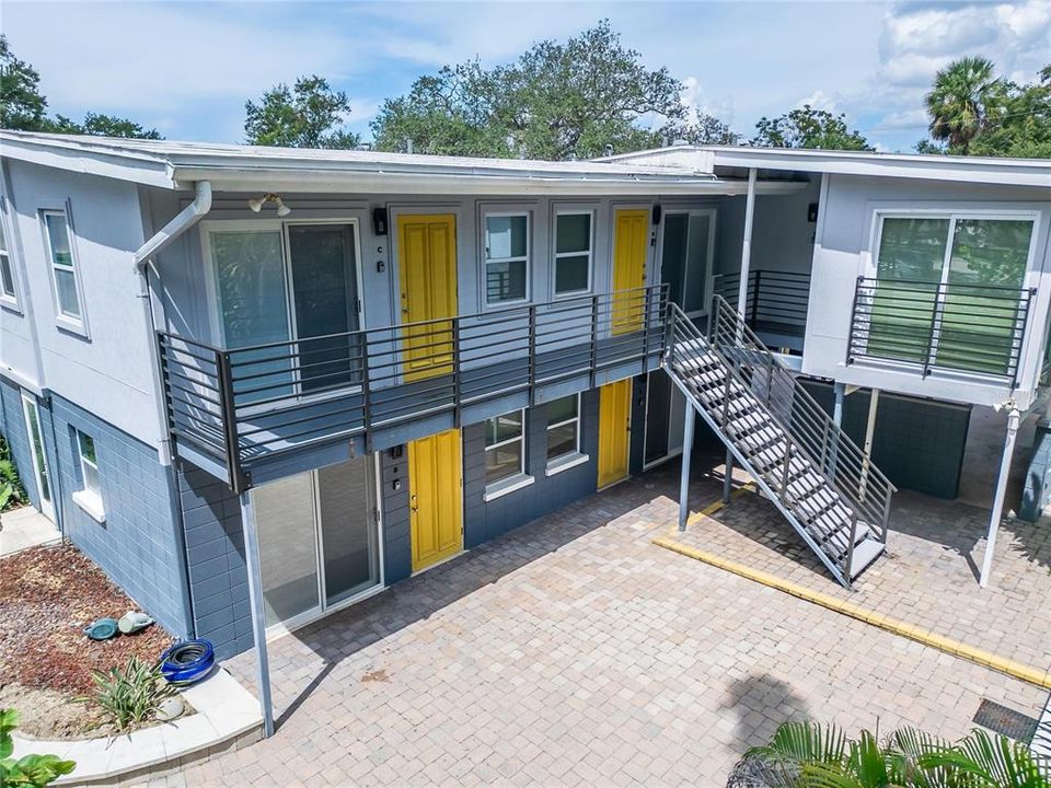 : $1,599,000 (7 camas, 0 baños, 2832 Pies cuadrados)