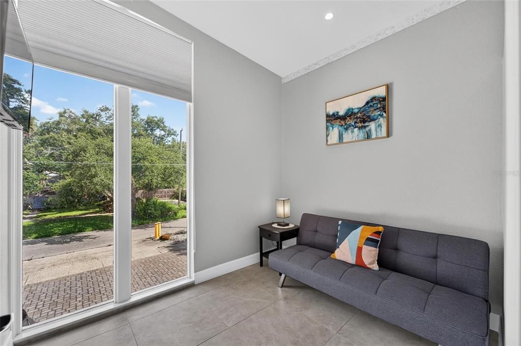 : $1,599,000 (7 camas, 0 baños, 2832 Pies cuadrados)