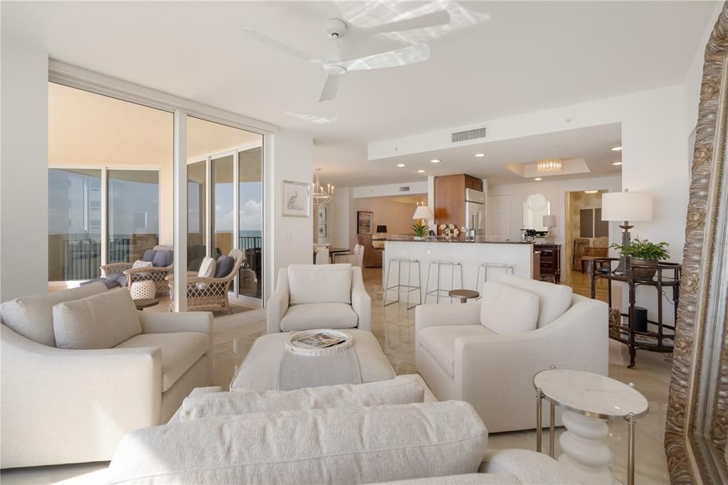 En Venta: $1,279,000 (2 camas, 2 baños, 2340 Pies cuadrados)