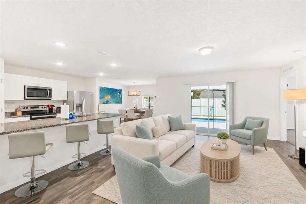 For Sale: $450,000 (3 beds, 2 baths, 1818 Square Feet)