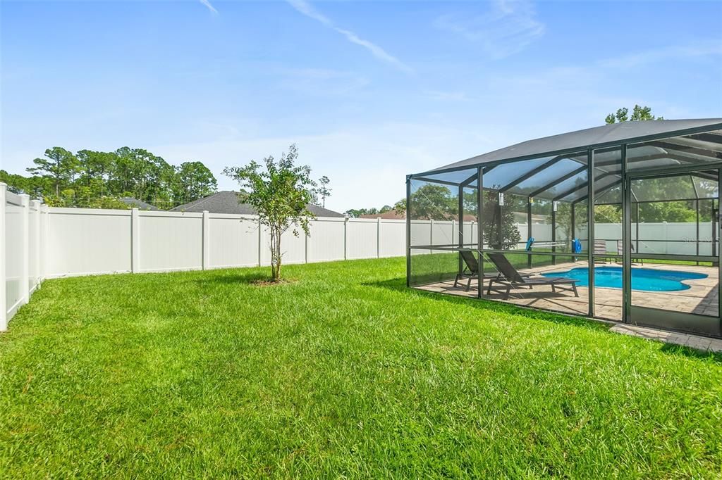For Sale: $450,000 (3 beds, 2 baths, 1818 Square Feet)