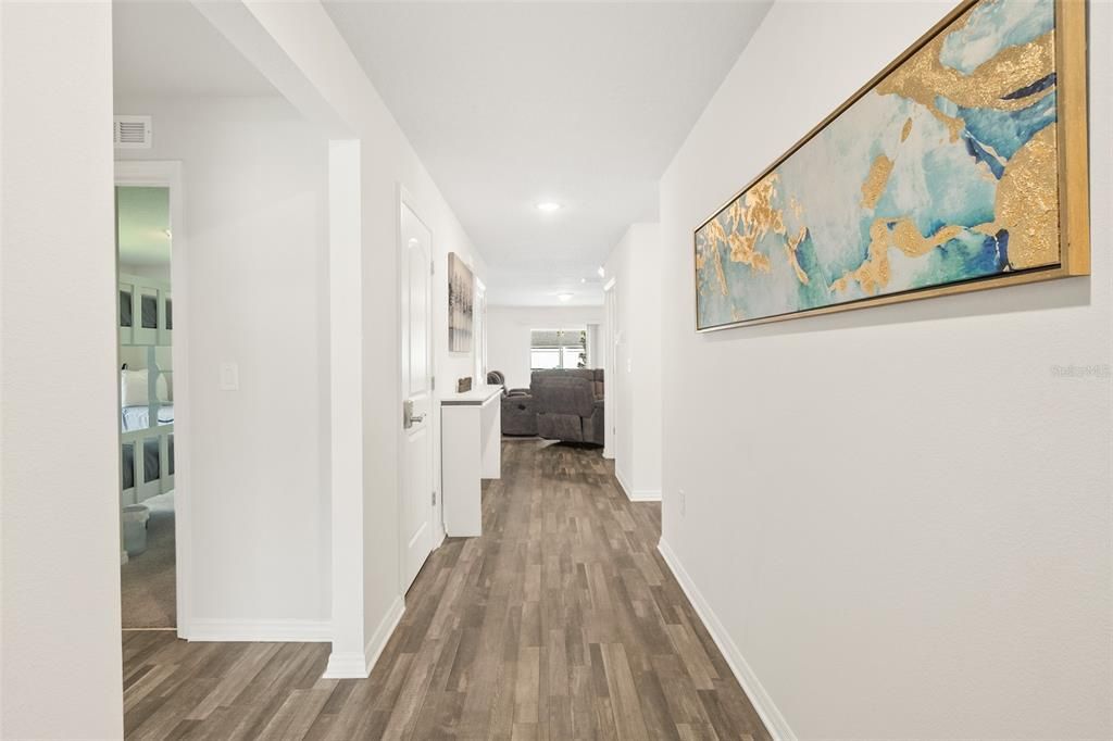 For Sale: $450,000 (3 beds, 2 baths, 1818 Square Feet)